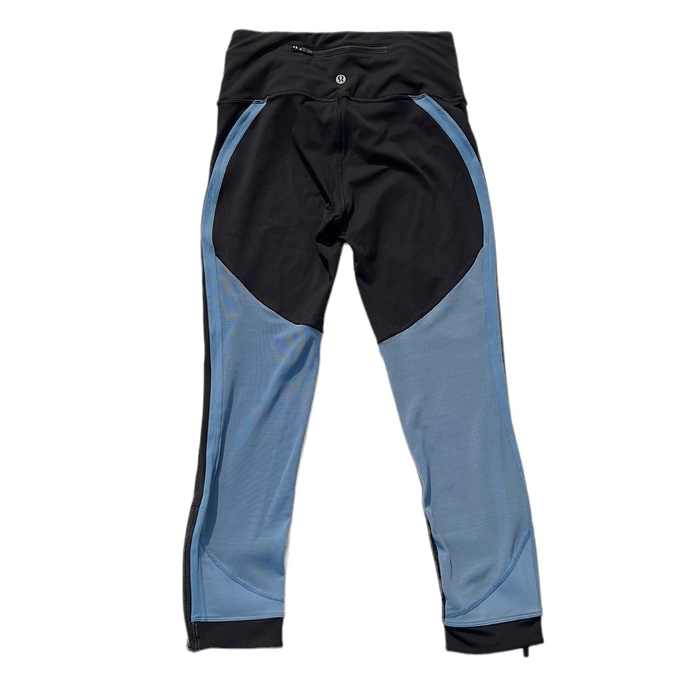 Lululemon Zip The Line Crop 23" Black / Utility Blue Size 6 - Picture 12 of 15